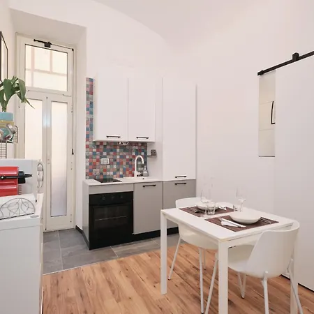 Apartment Termini Station 5 Minutes - Free Wi-fi & Netflix Rome